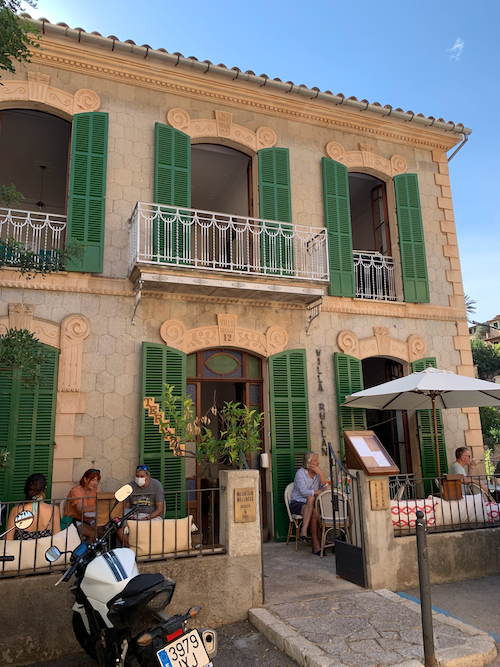 Yoga y Senderismo en el corazón de la Tramuntana – Mallorca - Deià - 8 días